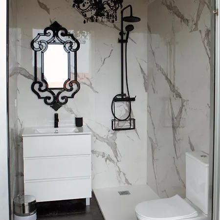 Playa San Juan 别墅 *