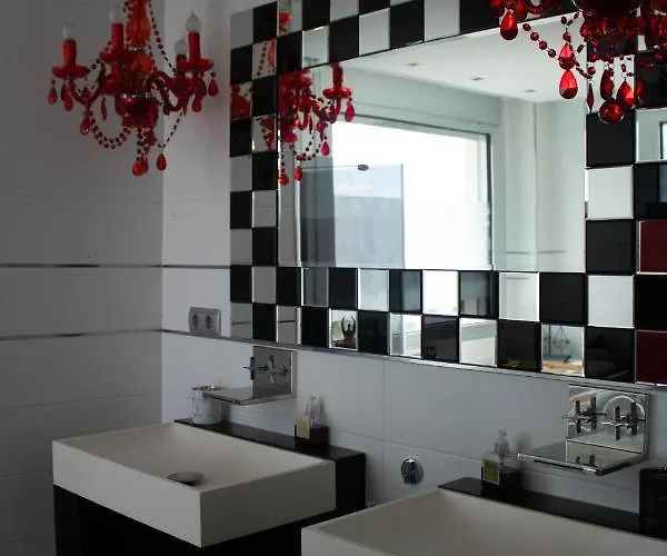 Playa San Juan Villa *